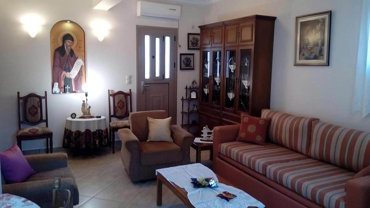 Flamiatos Garden Cottages Pouláta Екстериор снимка